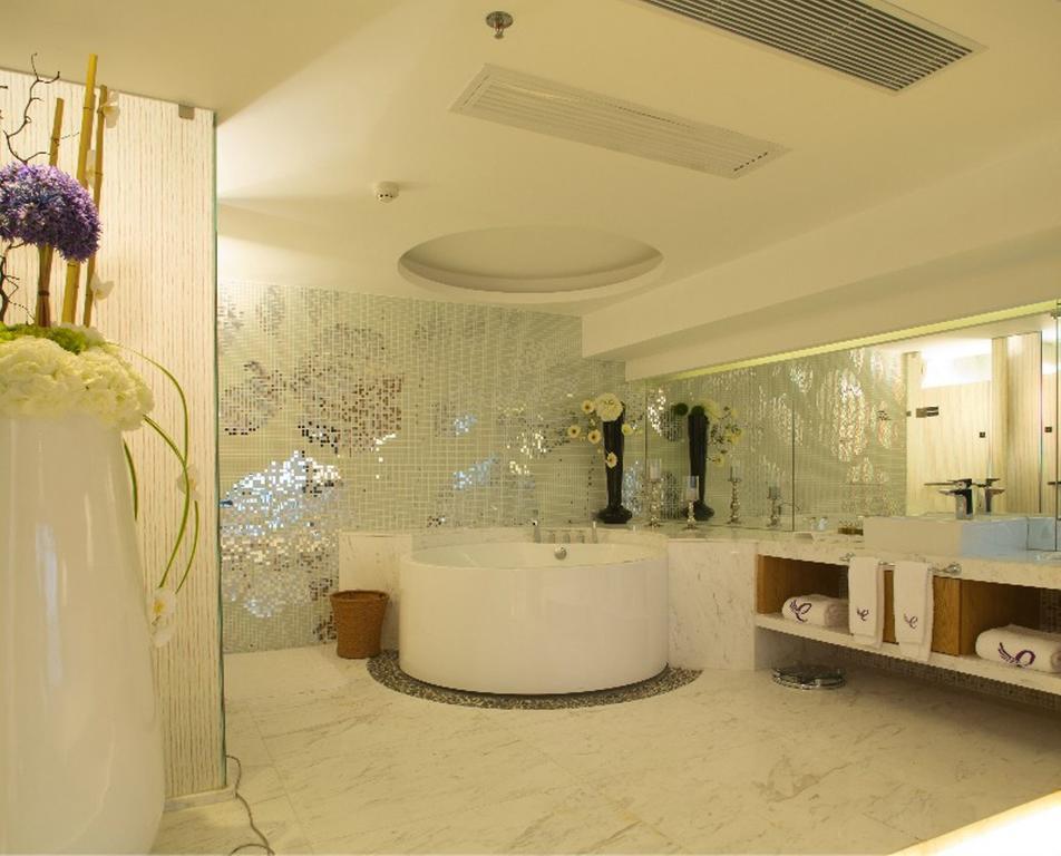 Silver Boutique Hotel Чжухай Экстерьер фото